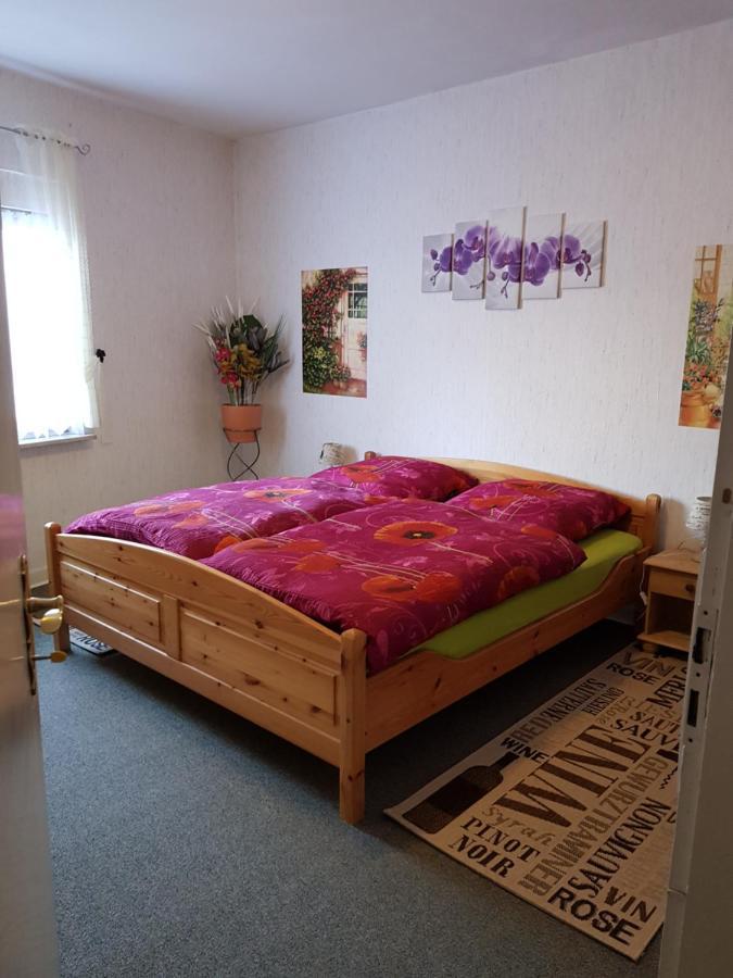 Weingut Helmut Barzen Appartement Zell Buitenkant foto